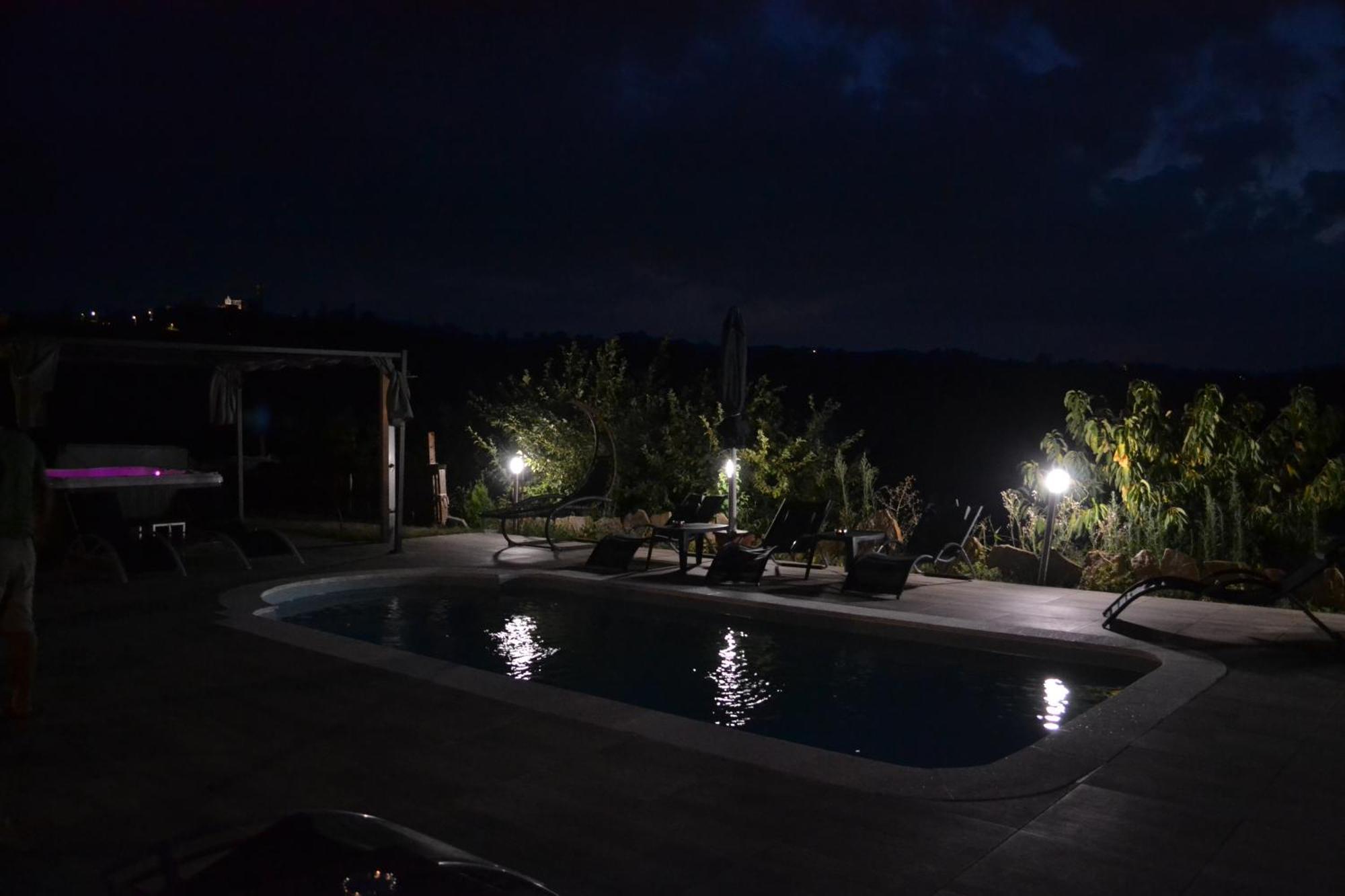 Agriturismo San Martino Castiglione Tinella Buitenkant foto
